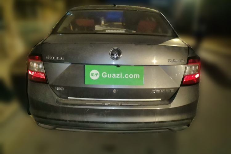 Used Skoda Rapid 2018 1.6L Manual Standard Edition