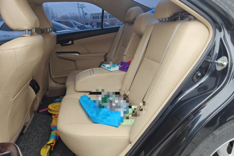 Used Toyota Camry 2016 2.0G 10th Anniversary Leading Edition
