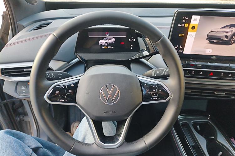 Used Volkswagen ID.4 CROZZ 2022 Long-Range PURE+ Edition
