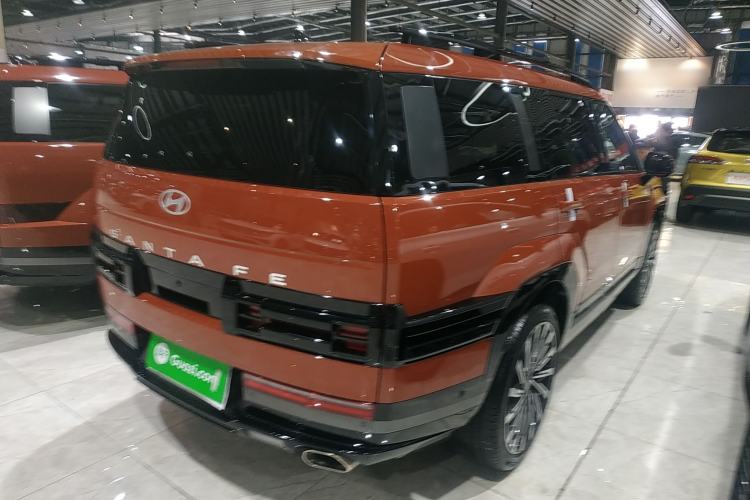 Used Hyundai Santa Fe 2024 2.0T Connoisseur Ultra Rear Right 45 Deg