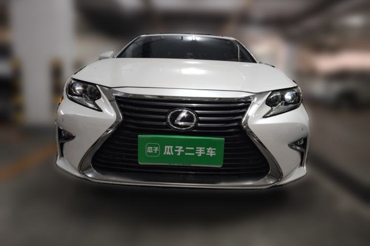 Used Lexus ES 2015 200 Elite Edition Front