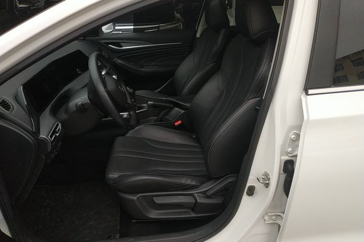 Used Changan Eado 2021 PLUS 1.6L GDI Manual Luxury Model
