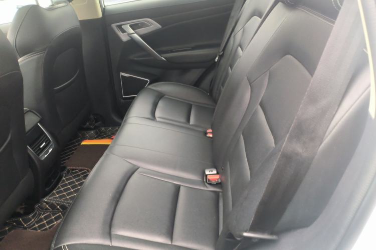 Used Geely Auto Emgrand X7 Sport 2021 Million Edition 1.8TD DCT Two-Wheel Drive Luxury Model