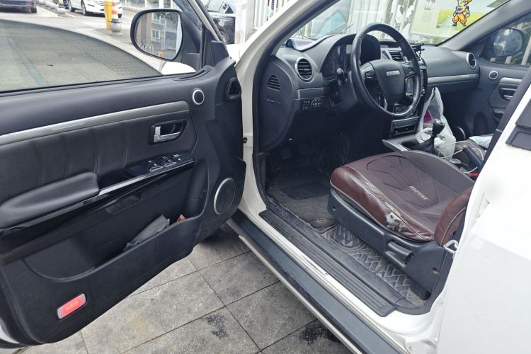 Used Haval H5 Classic 2018 Classic Edition 2.0T Manual 4x4 Progressive Model Driver Seat