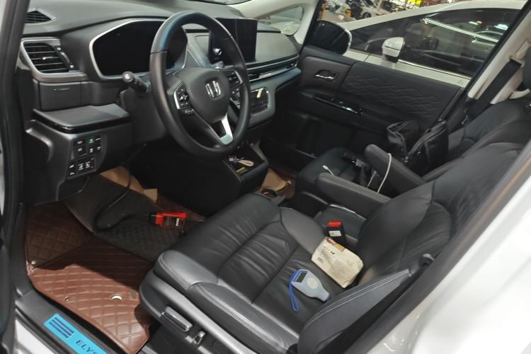 Used Honda Elysion 2024 2.0L eHEV Luxury Edition
