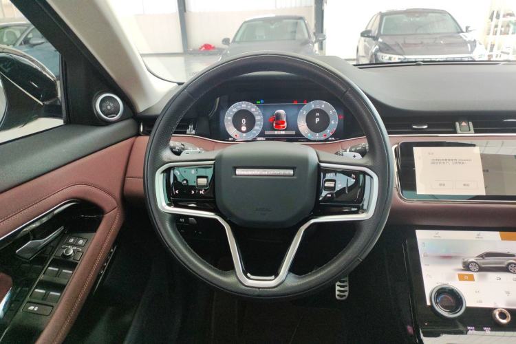 Used Land Rover Range Evoque 2023 Aurora L 249 PS Luxury Edition
