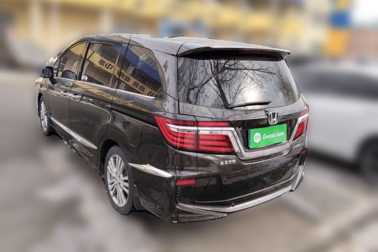 Used Honda Elysion 2016 2.4L Supreme Edition
