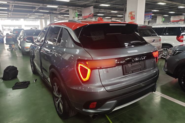 Used Lynk & Co 01 EM-P 2019 1.5T PHEV Pro Rear Left 45 Deg