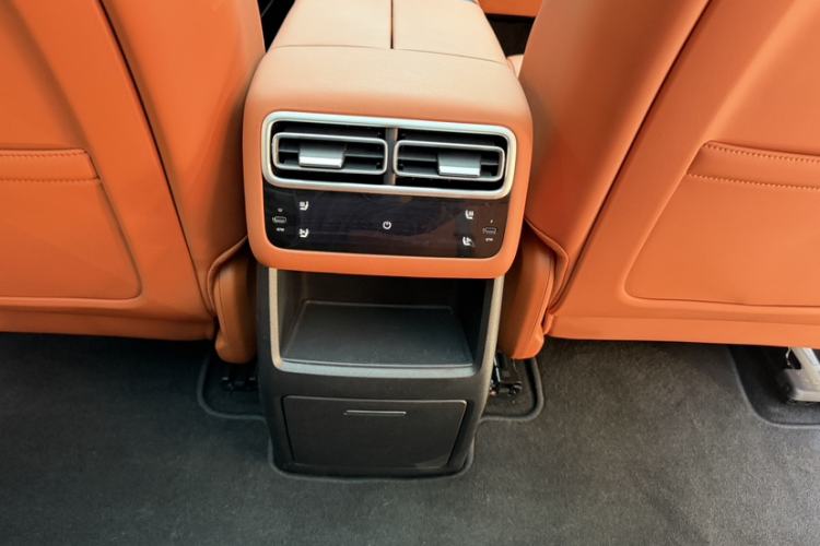 Used Li Auto L6 2025 Pro Smart Refresh Edition
