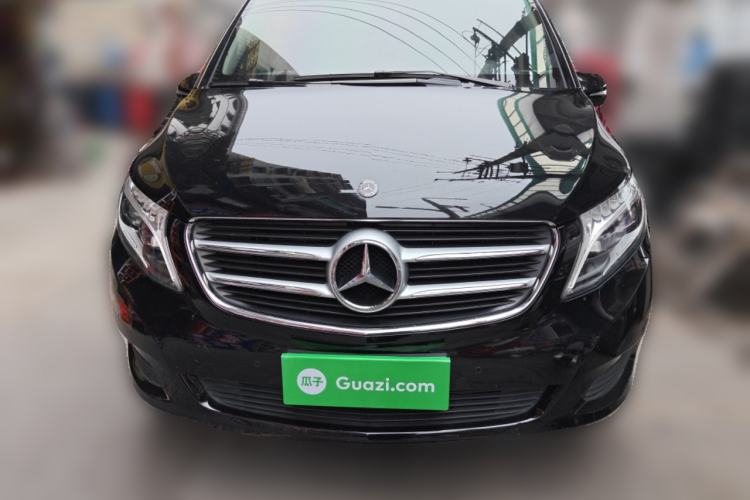Used Mercedes-Benz V-Class 2018 V 260 Avantgarde Edition China VI
