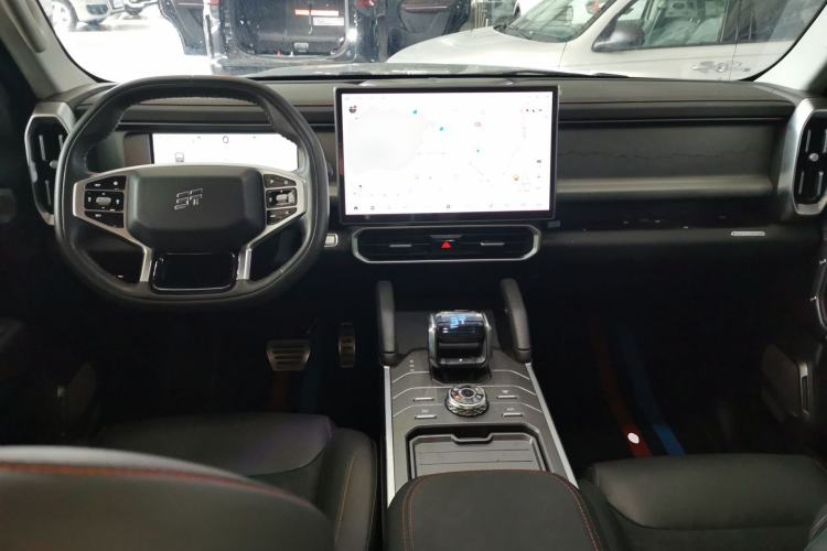 Used JETOUR Traveler C-DM 2024 C-DM 129KM Wilderness Edition Center Console