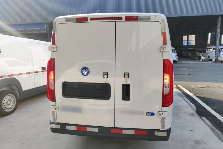 Used Foton Intelligent Blue Elf E7 2024 Facelifted All-Electric Van Flat Roof 2 Seats Evey Lithium Energy 41.86 kWh