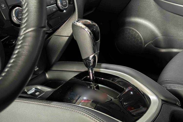 Used Nissan X-Trail 2023 Classic 2.0L Two-Wheel Drive Smart Connect & Comfort Edition
