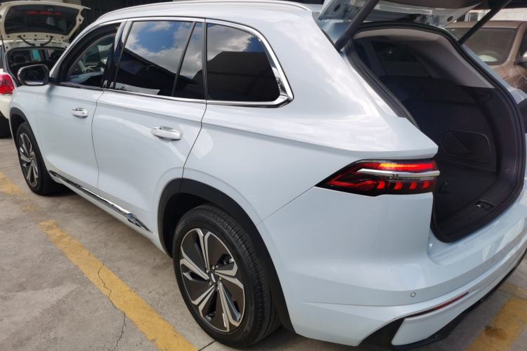 Used Geely Auto Monjaro L 2022 1.5T Thunder Hi·F Plug-in Hybrid Super Rui
