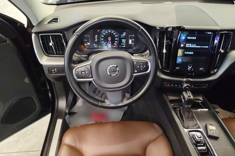 Used Volvo XC60 2020 T5 4x4 Zhiyi Luxury Edition
