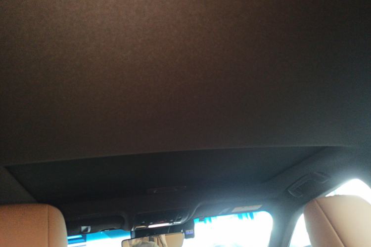 Used Lexus ES 2020 300h Deluxe Edition