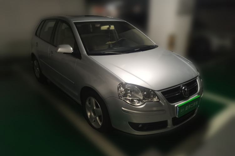 Used Volkswagen Polo 2009 Jingqing 1.6L Automatic Fashion Edition Front Right 45 Deg