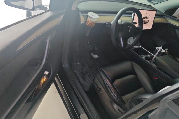 Used Tesla Model Y 2022 Rear-Wheel-Drive Version