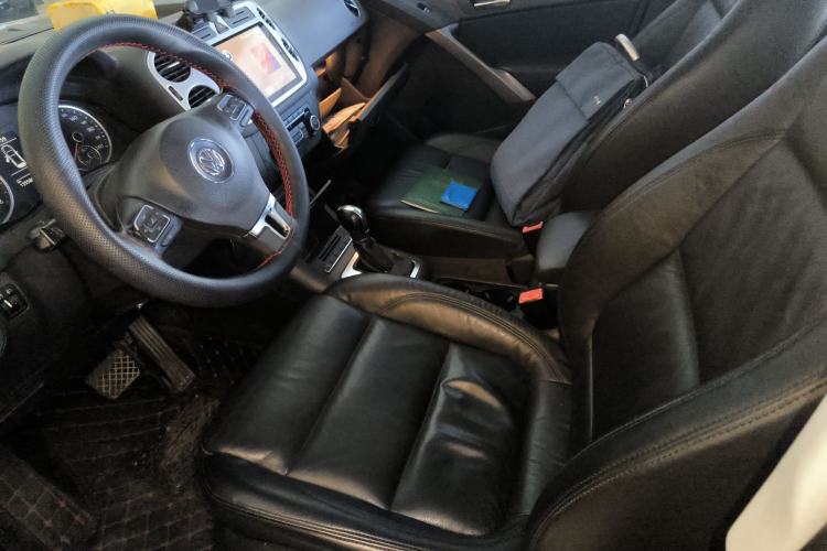 Used Volkswagen Tiguan 2012 1.8TSI Automatic Two-Wheel Drive Elite Edition Left Front Seat