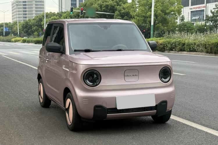 Used Geely Galaxy Panda 2024 Panda Mini 200km Endurance Bear
