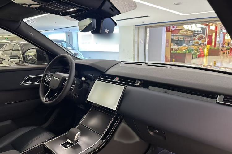 Used Land Rover Range Velar 2024 Dynamic SE
