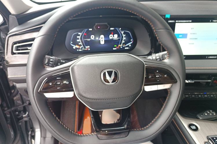 Used Oshan X7 PLUS 2023 Enjoy Edition 1.5T Automatic Pilot Model 7 Seats