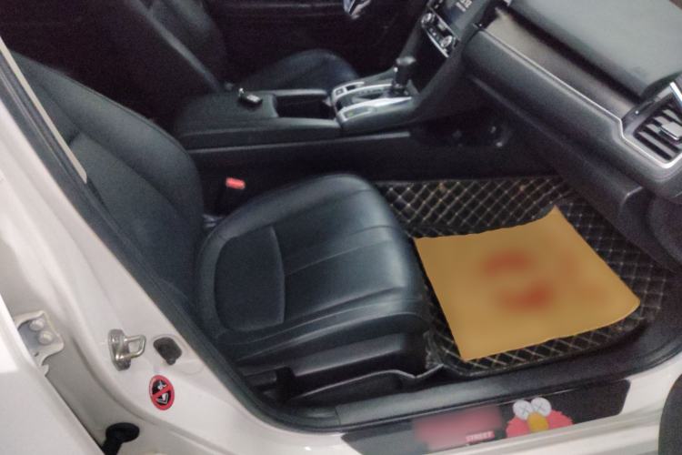 Used Honda Civic 2016 220TURBO CVT Prestige Edition Right Front Seat