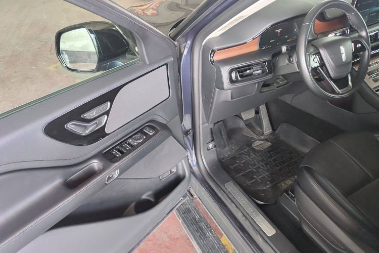 Used Lincoln Aviator 2022 3.0T V6 Four-Wheel Drive Luxury Edition