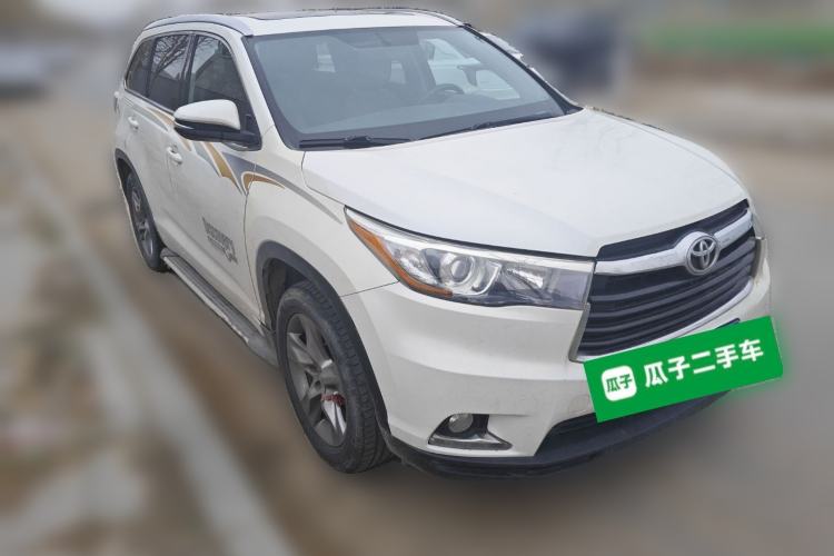 Used Toyota Highlander 2015 2.0T Four-Wheel Drive Luxury Edition 7-Seater Front Right 45 Deg