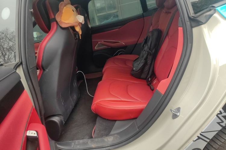 Used Xiaomi Auto SU7 2024 Four-Wheel Drive Ultra-Long Range Advanced Intelligent Driving Max Edition