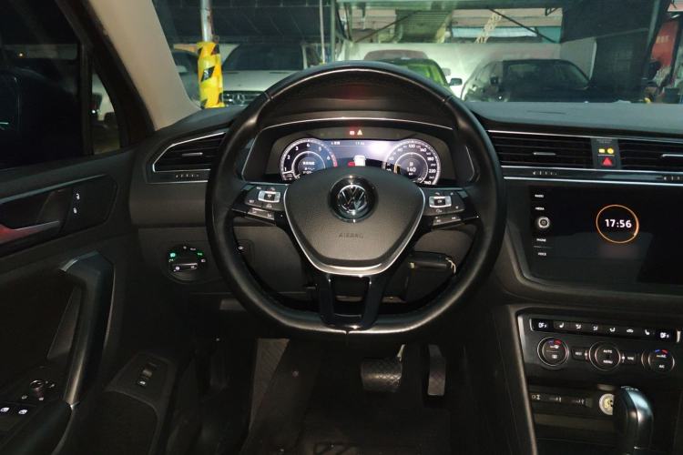 Used Volkswagen Tiguan 2018 330TSI All-Wheel-Drive Innovation Model