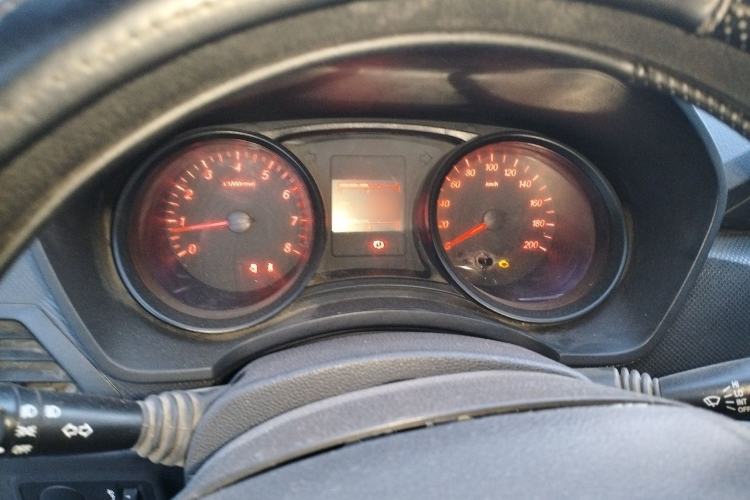 Used Wuling Hongguang 2019 1.5L S Basic Version China VI Standard LAR