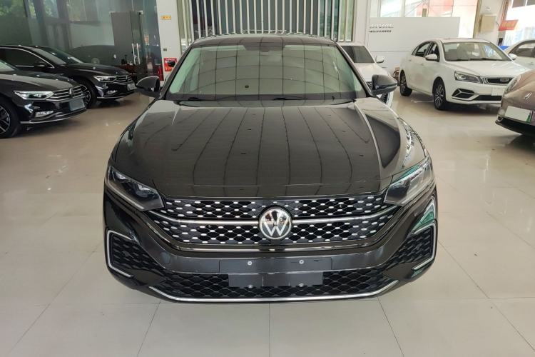 Used Volkswagen Passat 2023 Revised 330TSI Starry Elite Edition