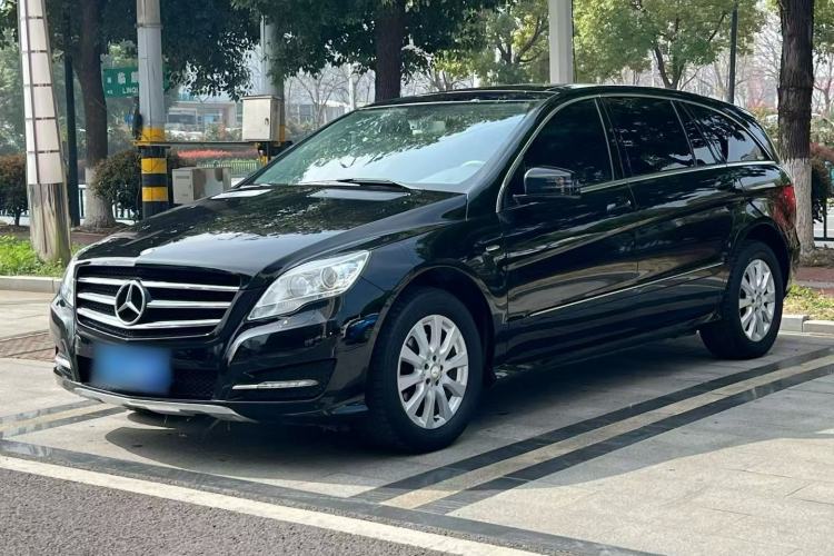 Used Mercedes-Benz R-Class 2017 R 320 4MATIC Business Edition Prestige Model