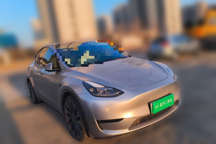 Used Tesla Model Y 2023 High-Performance All-Wheel-Drive Version