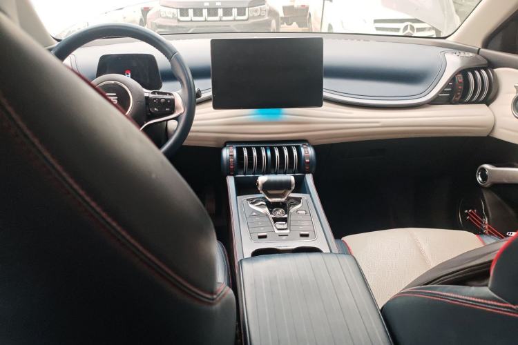 Used BYD Yuan PLUS 2022 430 km Luxury Version Center Console