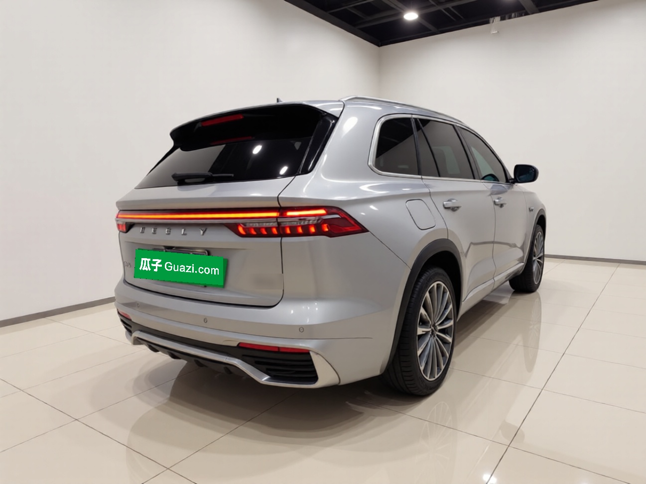 Geely Auto Monjaro L 2025 Dongfang Yao 2.0TD Automatic Lanxing Edition — снимка 6