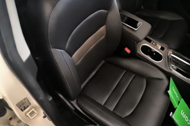 Used GAC Trumpchi GA4 2018 200T Automatic Luxury Edition Right Front Seat