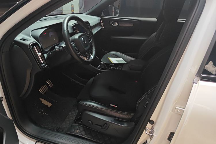 Used Volvo XC40 2021 T4 Four-Wheel Drive Smart & Sporty Edition