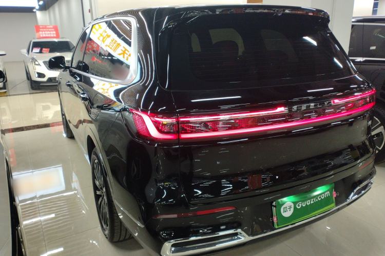 Used Geely Galaxy Galaxy M9 2025 Model 100km Two-Wheel-Drive Smart Navigation Edition