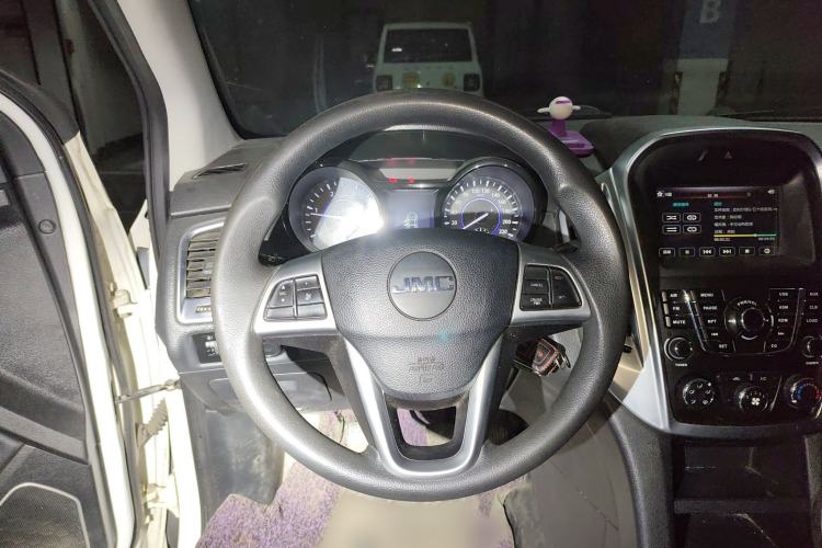 Used JMC Yuhu 5 2018 2.4T Classic Edition Diesel Manual 4x4 Luxury Long-Wheelbase JX4D24A5L