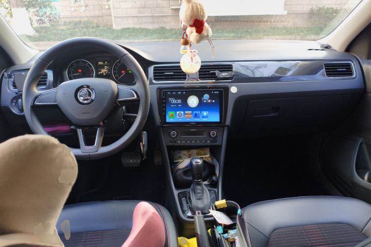 Used Skoda Rapid Spaceback 2016 1.6L Automatic Smart Drive Edition
