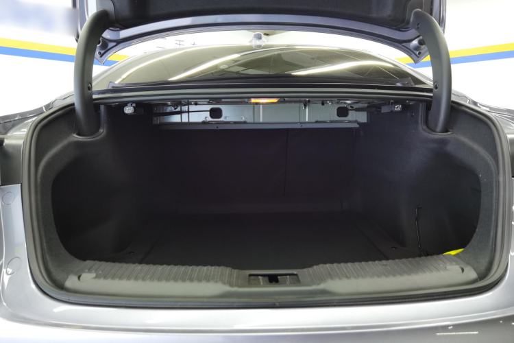 Used Hongqi H5 2023 2.0T Automatic Smart Connect Flagship Edition