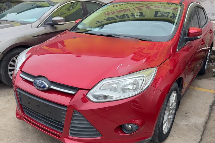 Used Ford Focus 2012 Sedan 1.6L Automatic Comfort Model Front Left 45 Deg