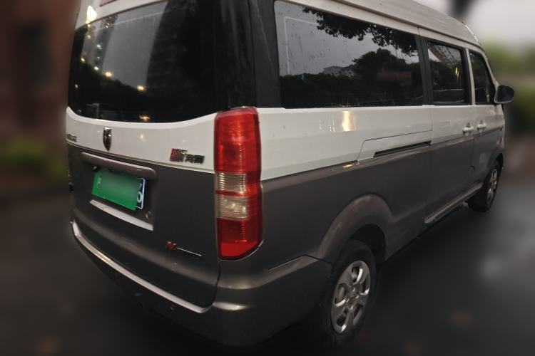 Used Jinbei New Hiace X30L 2021 1.5L Wealth Central Air Conditioning Edition Van China VI Standard SWC15M