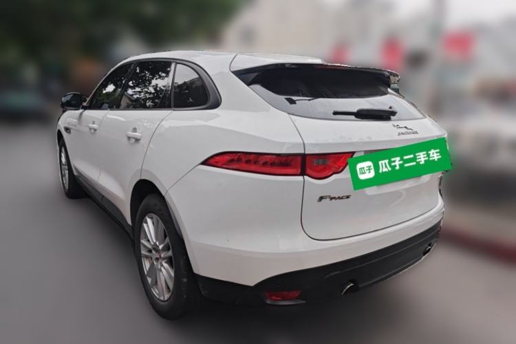 Used Jaguar F-PACE 2016 2.0T Two-Wheel Drive Urban Luxury Edition
