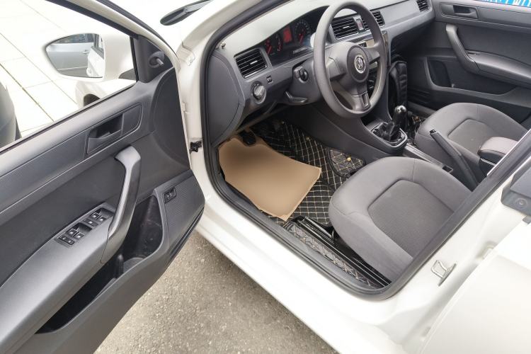 Used Volkswagen Santana 2015 1.4L Manual Fashion Edition
