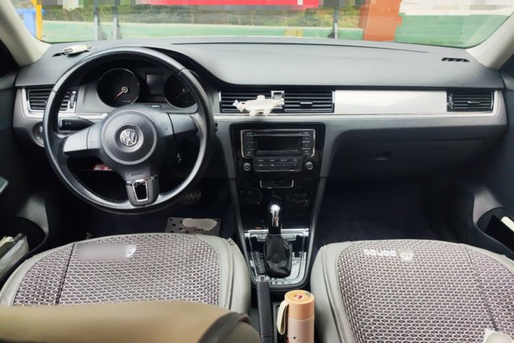 Used Volkswagen Bora 2014 1.6L Automatic Fashion Model