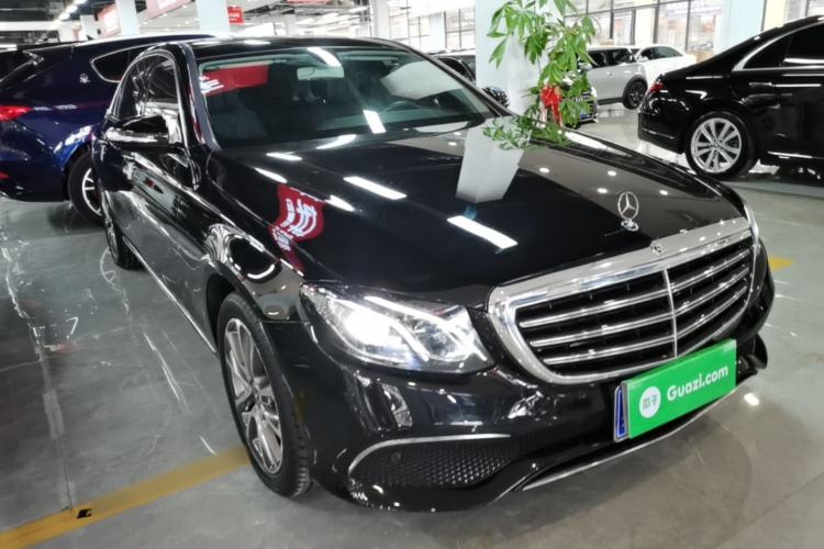 Used Mercedes-Benz E-Class 2020 E 260 L Front Right 45 Deg