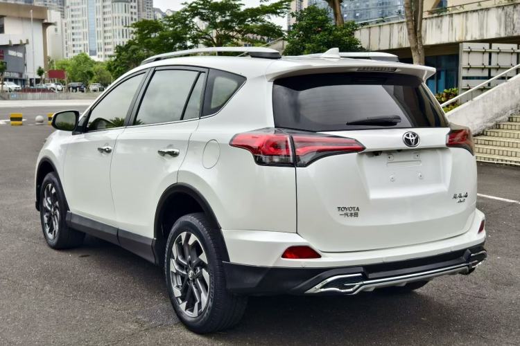 Used Toyota RAV4 2016 2.5L Automatic 4x4 Elite Edition